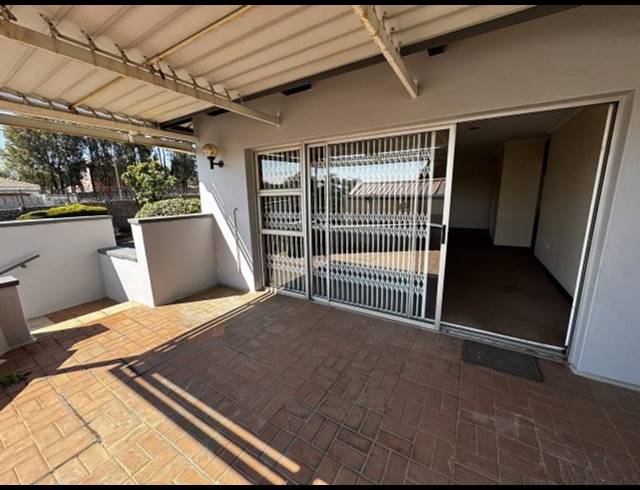2 BEDROOM HOUSE FOR SALE IN TERENURE